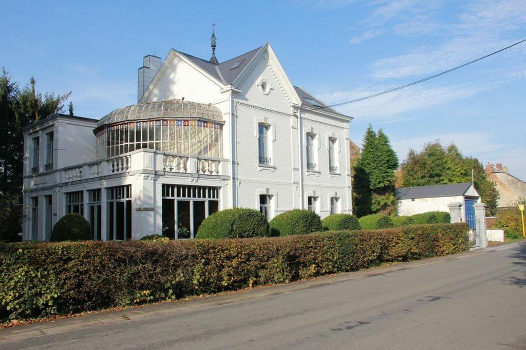 Villa Adelaide Chimay Exteriör bild